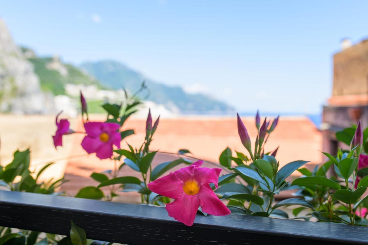 Zagara E Sirene Apartment Amalfi Luaran gambar